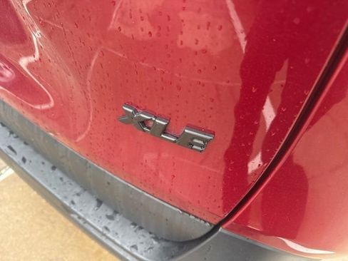 Used 2024 Toyota RAV4 XLE w/ Convenience Package image 4