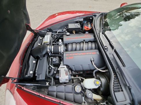 Used 2007 Chevrolet Corvette Coupe image 32