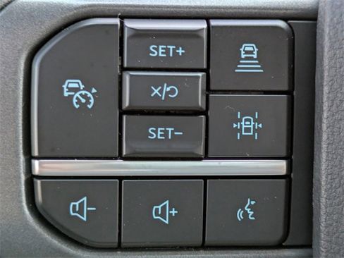 Certified 2023 Ford F150 Lariat w/ Equipment Group 502A High image 25