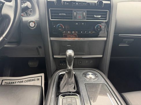 Used 2023 Nissan Armada SV image 23