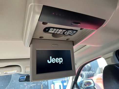 Used 2008 Jeep Grand Cherokee Limited AWD/4WD image 17