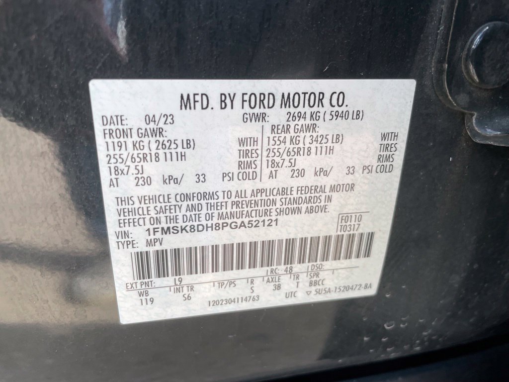 Used 2023 Ford Explorer XLT w/ Equipment Group 202A AWD/4WD image 34