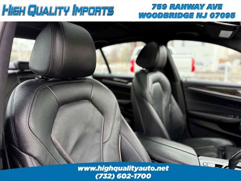 Used 2017 BMW 530i xDrive AWD/4WD image 44