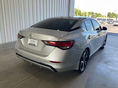 Used 2020 Nissan Sentra SV w/ Trunk Package FWD image 21