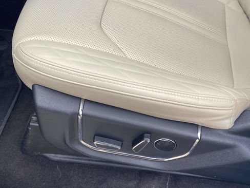 Used 2023 Ford Expedition Max Platinum RWD image 51