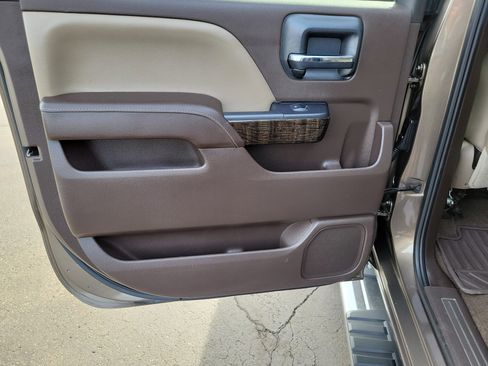 Used 2015 GMC Sierra 3500 Denali w/ Duramax Plus Package image 15