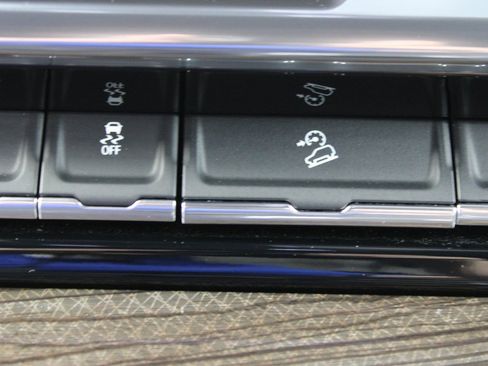 Used 2024 Chevrolet Silverado 1500 LT Trail Boss image 56