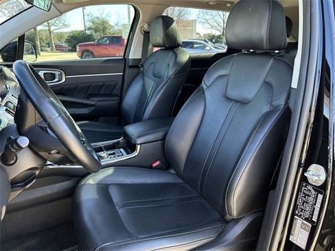 Used 2021 Kia Sorento SX image 27
