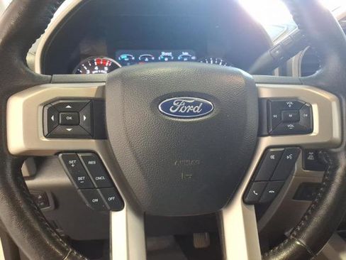 Certified 2022 Ford F250 Lariat w/ Lariat Ultimate Package AWD/4WD image 22