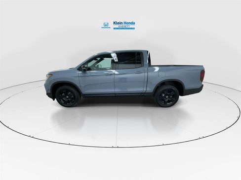 New 2026 Honda Ridgeline Black Edition image 7
