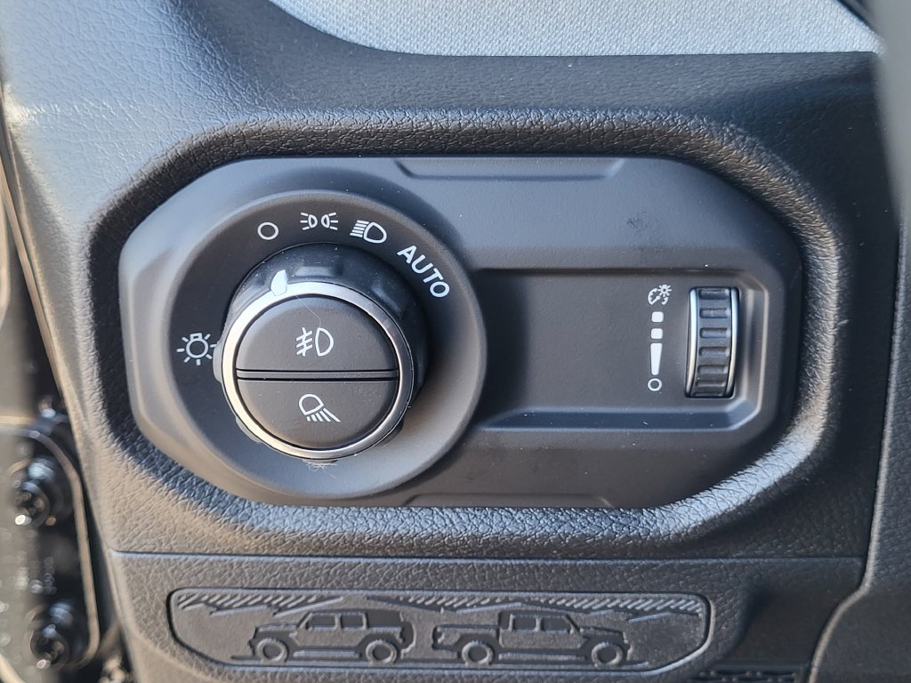 New 2026 Jeep Gladiator Sport AWD/4WD image 27