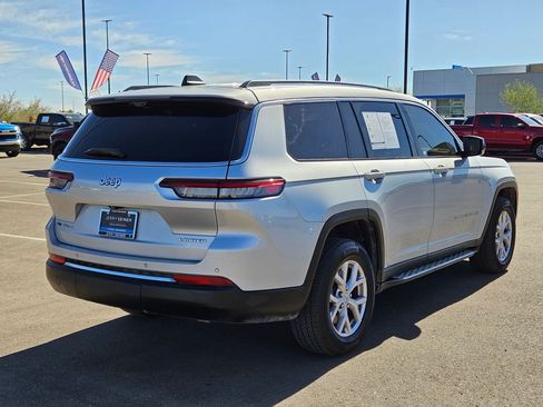 Used 2022 Jeep Grand Cherokee L Limited w/ Luxury Tech Group II AWD/4WD image 5