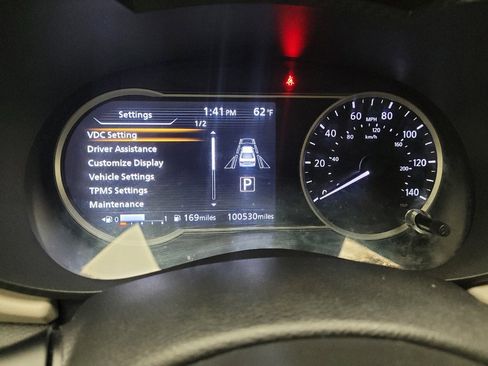 Used 2021 Nissan Versa SV image 23