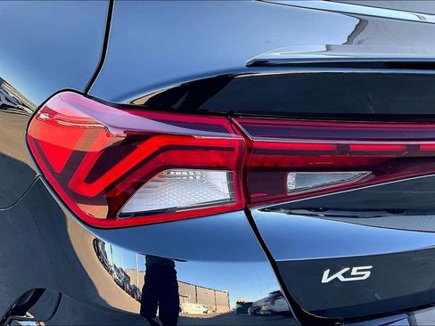 Certified 2023 Kia K5 GT-Line image 29
