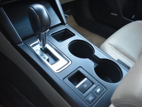 Used 2015 Subaru Outback 2.5i Limited w/ Protection Package #2 image 32