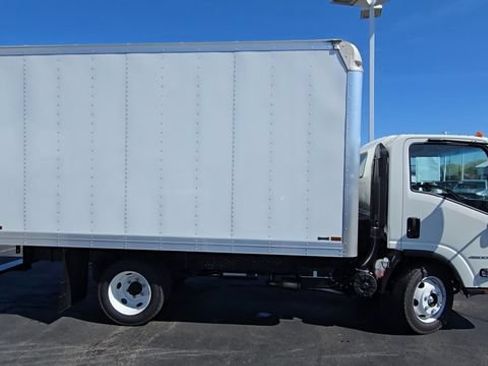 New 2025 Chevrolet Low Cab Forward RWD image 9