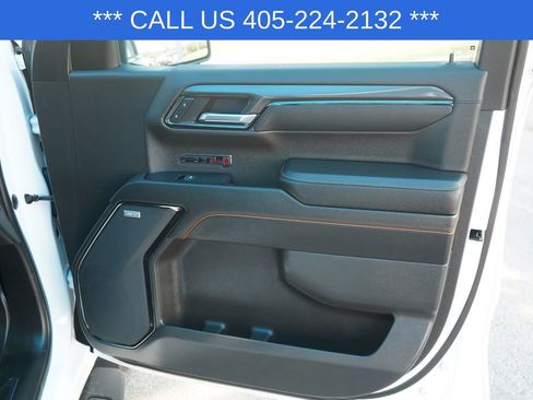 Used 2024 GMC Sierra 1500 AT4 w/ Technology Package image 26