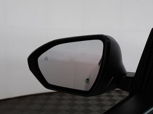 Used 2023 Hyundai Tucson Limited w/ Winter Package AWD/4WD image 39