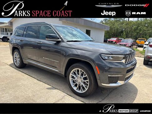 New 2025 Jeep Grand Cherokee L Summit w/ Advanced Protech Group IV image 1