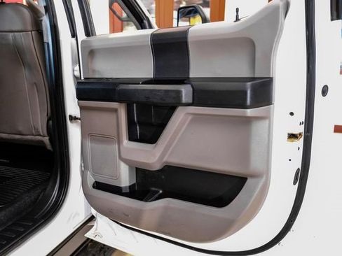 Used 2018 Ford F250 XL w/ Power Equipment Group image 39