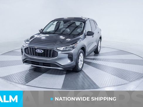 Used 2025 Ford Escape Active FWD image 2