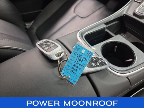 Used 2023 Hyundai Santa Fe Limited AWD/4WD image 14