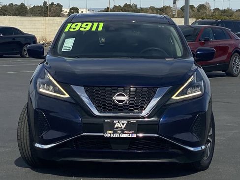 Used 2023 Nissan Murano S image 2
