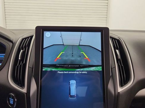 New 2024 Ford Edge SE w/ Black Appearance Package image 16