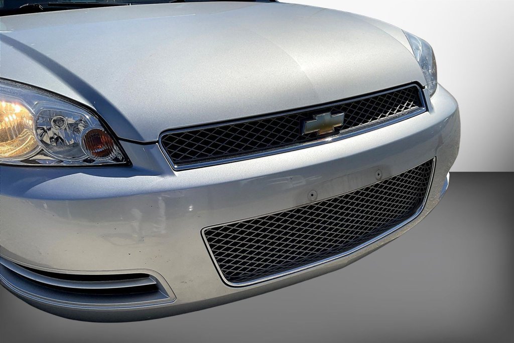 Used 2012 Chevrolet Impala LT FWD image 30
