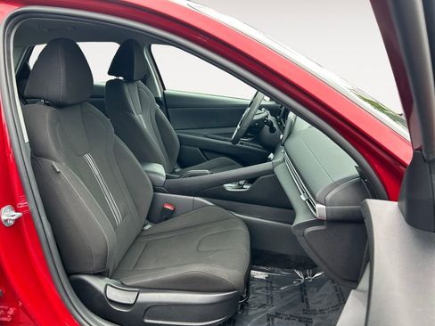 Used 2023 Hyundai Elantra SEL FWD image 24