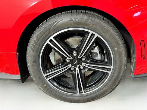 Used 2024 Ford Mustang Premium image 11