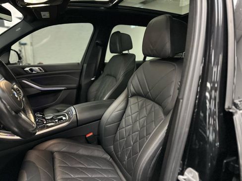 Used 2023 BMW X5 M50i w/ Executive Package AWD/4WD image 17