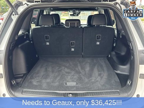 Used 2025 Jeep Grand Cherokee Altitude AWD/4WD image 15