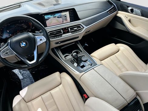 Used 2021 BMW X7 xDrive40i w/ Premium Package AWD/4WD image 25