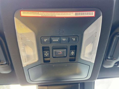 Used 2021 Toyota RAV4 XSE w/ Premium Package image 22