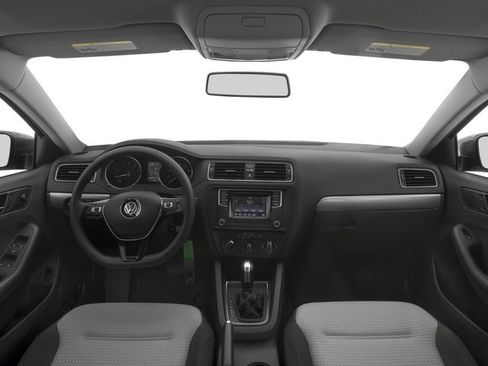 Used 2018 Volkswagen Jetta SEL FWD image 8