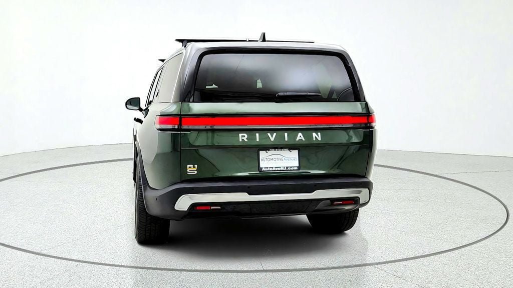Used 2024 Rivian R1S Adventure Quad AWD/4WD image 6
