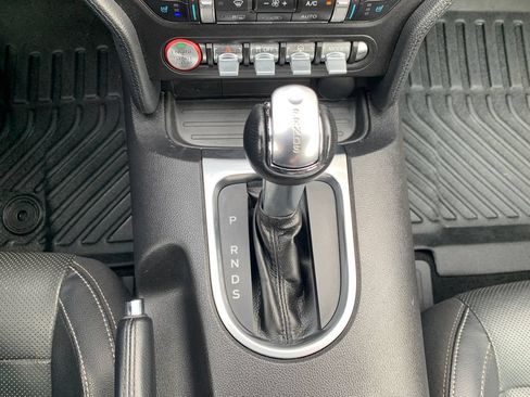 Used 2019 Ford Mustang GT Premium RWD image 17