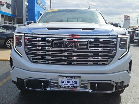 Used 2023 GMC Sierra 1500 Denali w/ Denali Reserve Package image 12