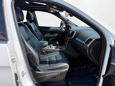 Used 2014 Jeep Grand Cherokee Limited image 13