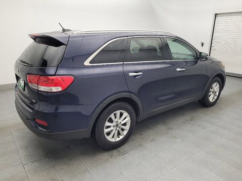 Used 2020 Kia Sorento LX w/ LX I4 Convenience Package FWD image 10