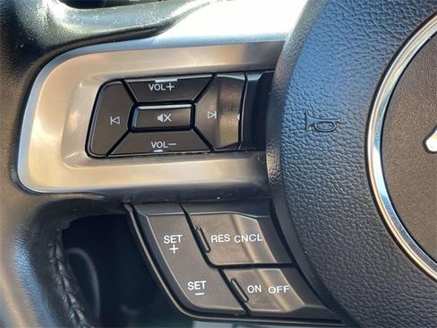 Certified 2020 Ford Mustang Premium image 17