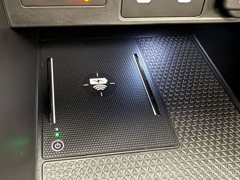 Used 2026 Honda CR-V Sport Touring image 22