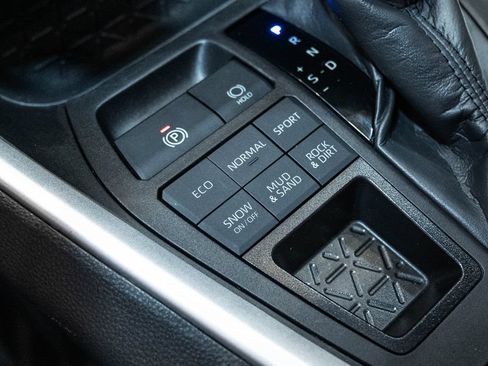 Certified 2024 Toyota RAV4 XLE w/ Convenience Package AWD/4WD image 26
