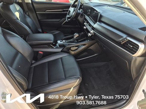 Certified 2025 Kia Telluride S AWD/4WD image 12