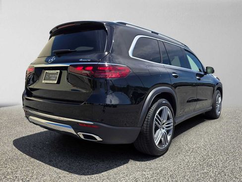 Used 2026 Mercedes-Benz GLS 450 4MATIC image 5