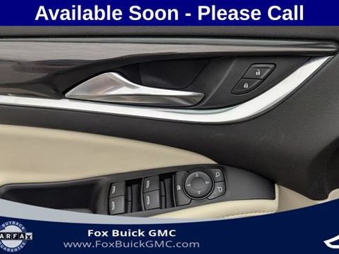 Used 2024 Buick Enclave Essence w/ Sound and Sites Package AWD/4WD image 26