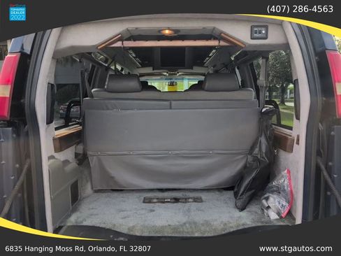 Used 2003 GMC Savana 3500 RWD image 26