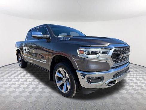 Used 2019 RAM 1500 Limited image 3