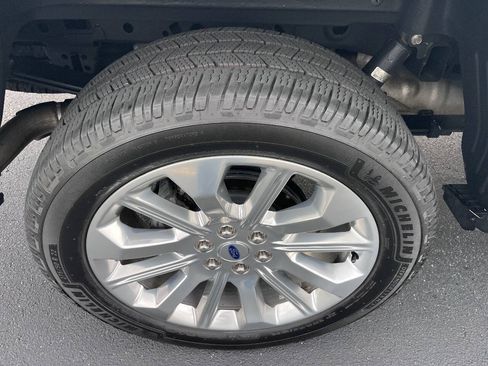 Used 2021 Ford F150 Limited AWD/4WD image 23